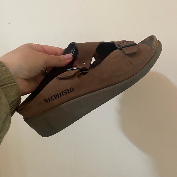 MEPHISTO BROWN DOUBLE STRAP NUBUCK LEATHER CORK TERIE WEDGE SLIP ON SANDALS - Picture 1 of 8